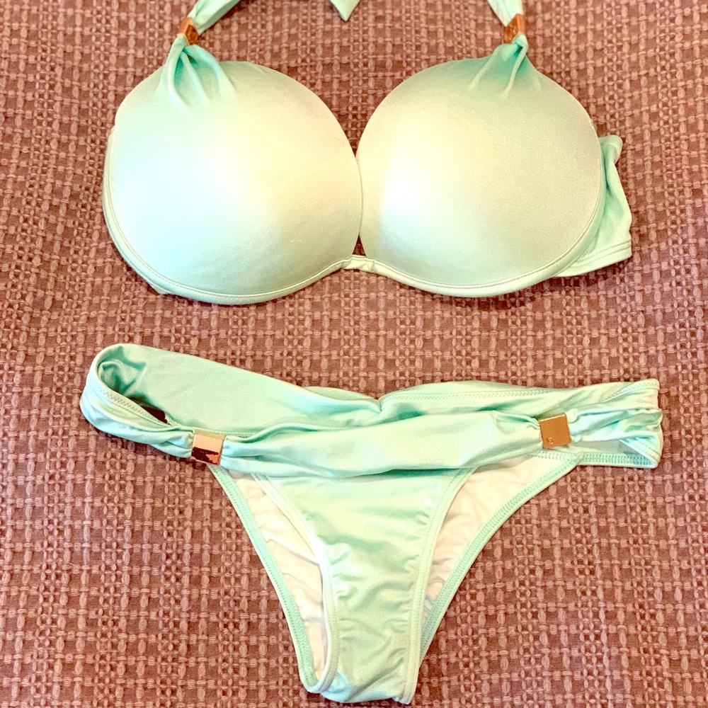 Final Sale 🔥Victoria’s Secrets swimwear